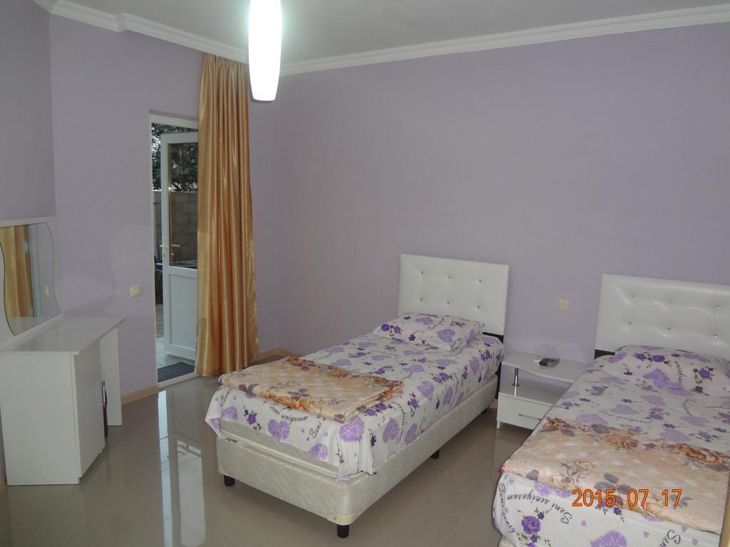 Twins Hotel Gonio Phòng bức ảnh