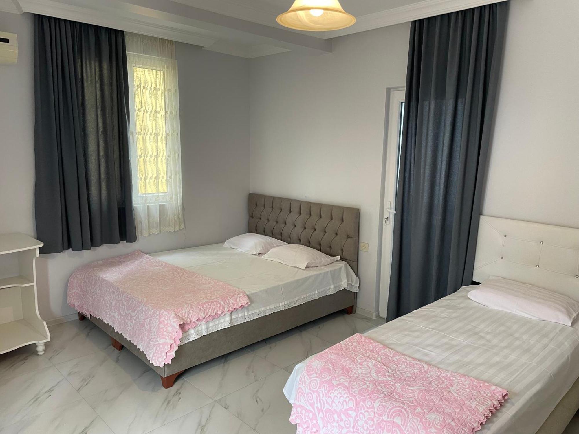 Twins Hotel Gonio Ngoại thất bức ảnh