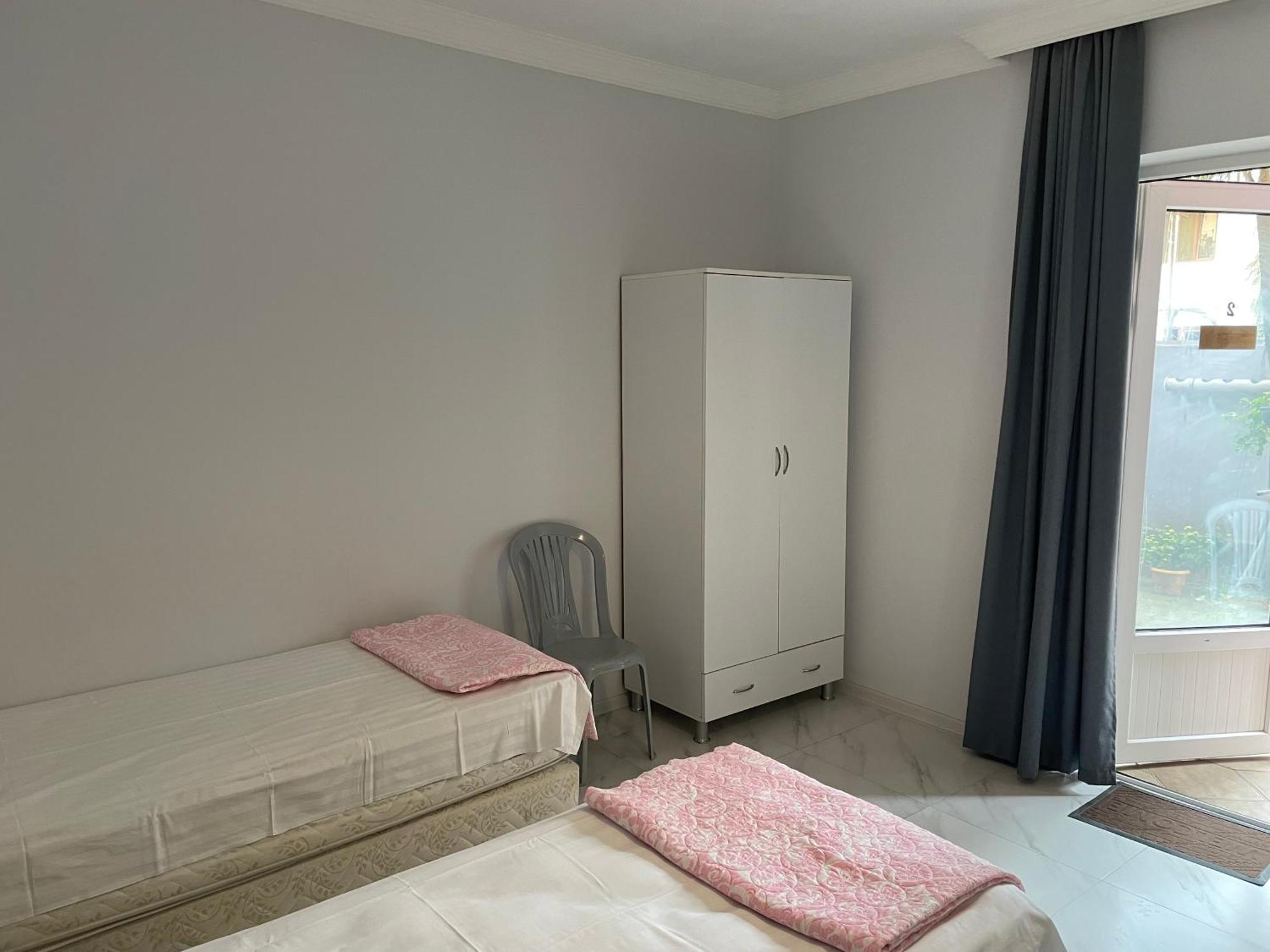 Twins Hotel Gonio Ngoại thất bức ảnh