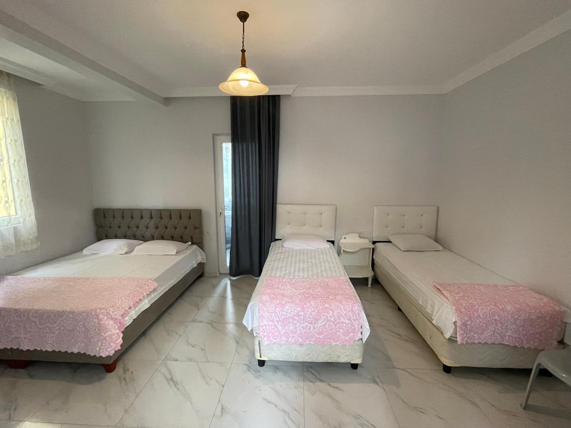 Twins Hotel Gonio Ngoại thất bức ảnh