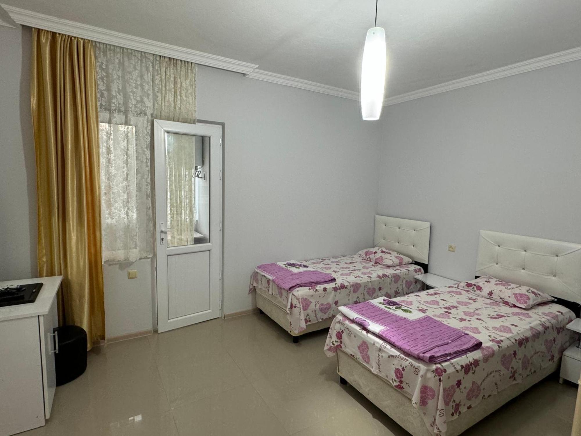 Twins Hotel Gonio Ngoại thất bức ảnh