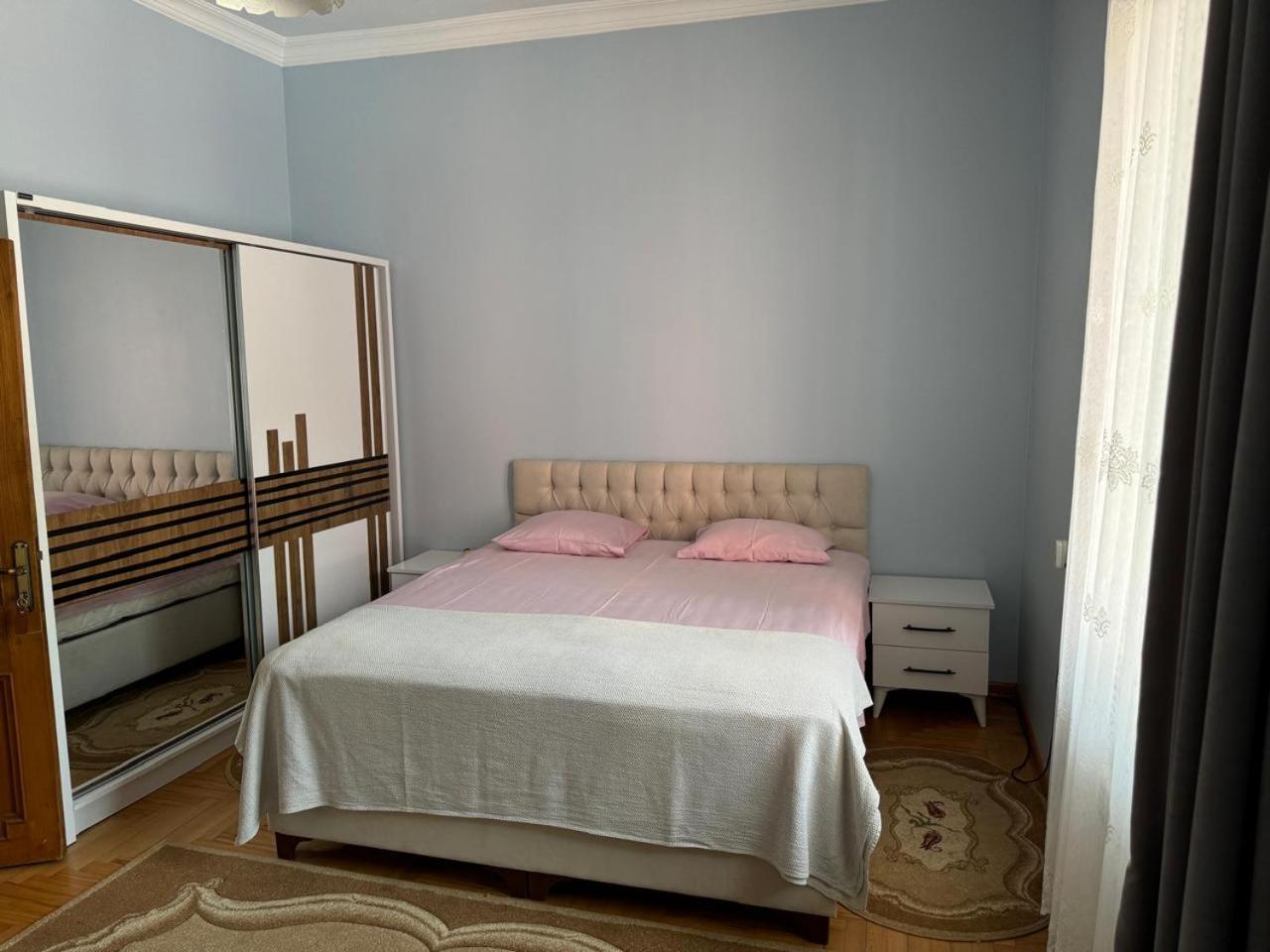 Twins Hotel Gonio Ngoại thất bức ảnh