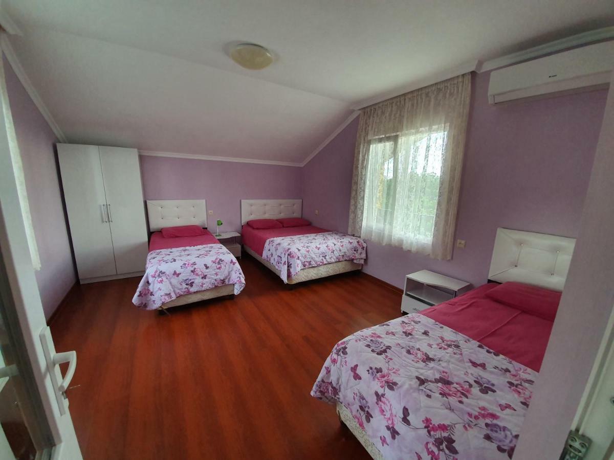 Twins Hotel Gonio Ngoại thất bức ảnh