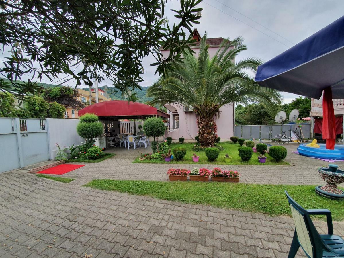 Twins Hotel Gonio Ngoại thất bức ảnh